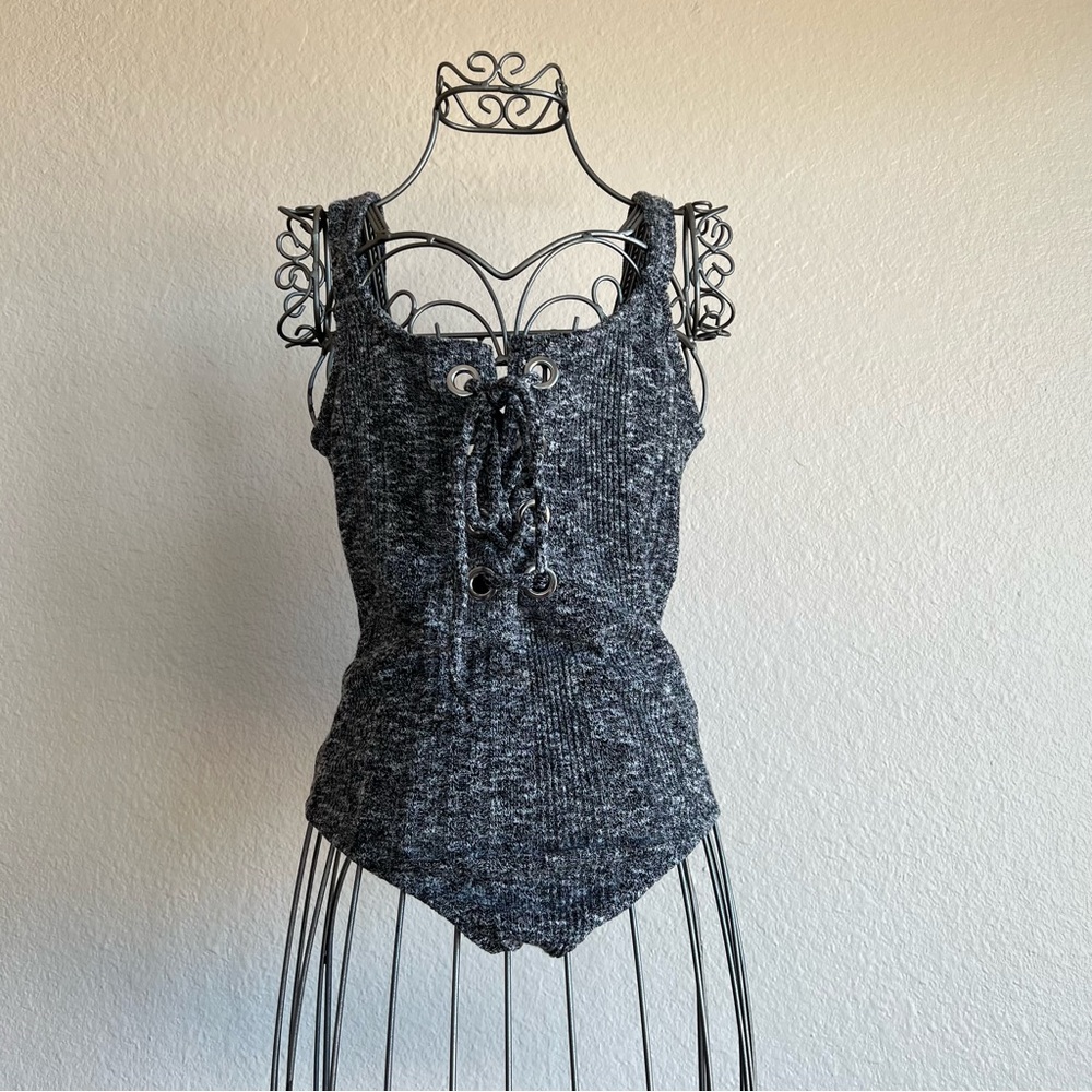 Express gray bodysuit size s